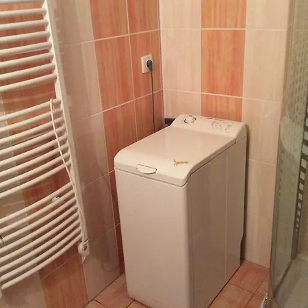 Studio On Wenzigova Апартаменты Прага
