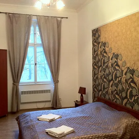 Studio On Wenzigova Apartament *